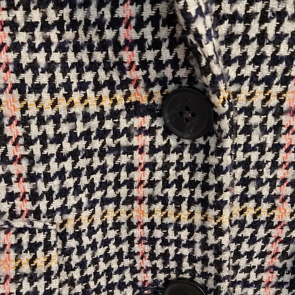 Oversized Plaid Blazer (size:XS, Brand: Old Navy, colour: black & pink) - Picture 3 of 6